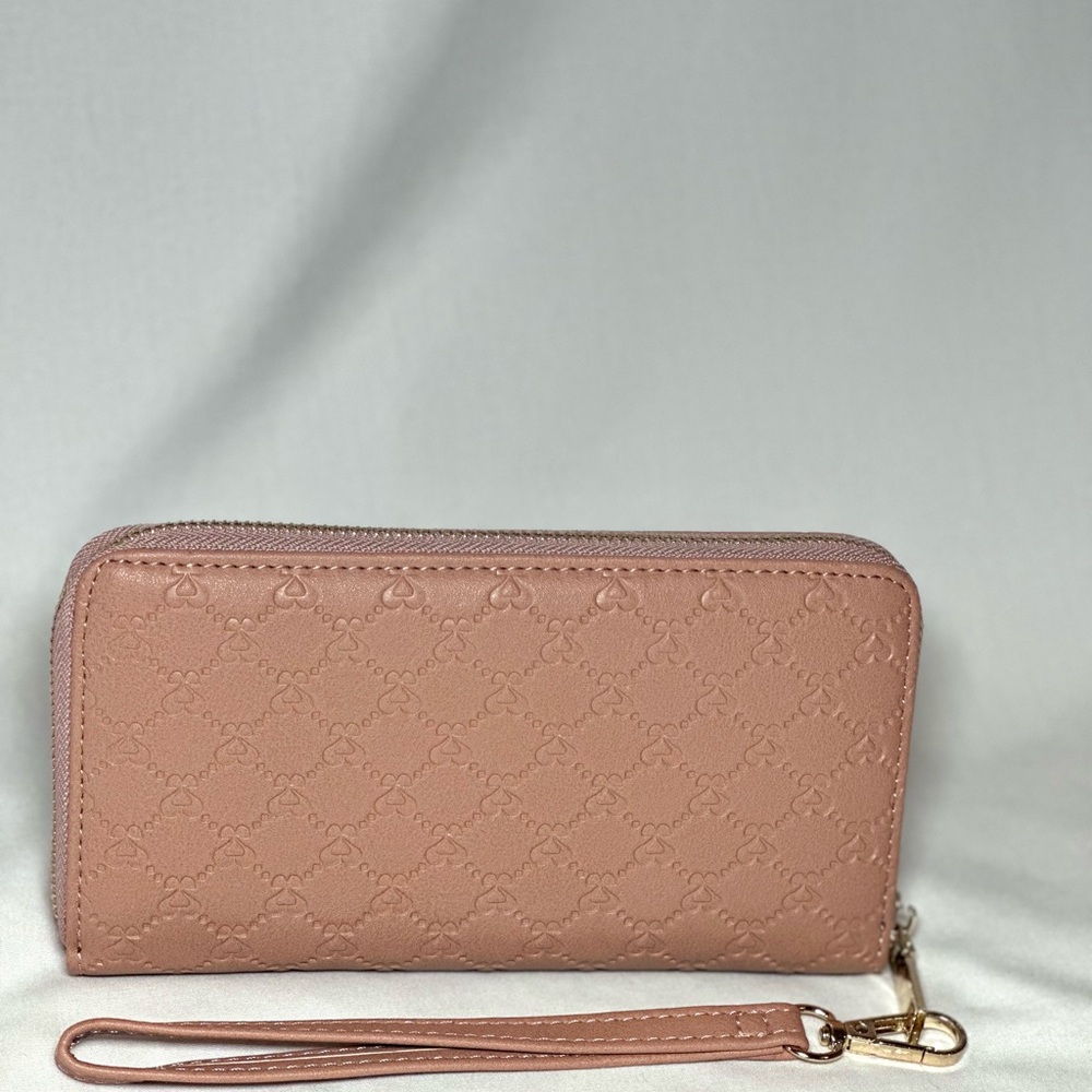 Elegant Blush Pink Wallet With Wristlet 🎀LAST ONE!